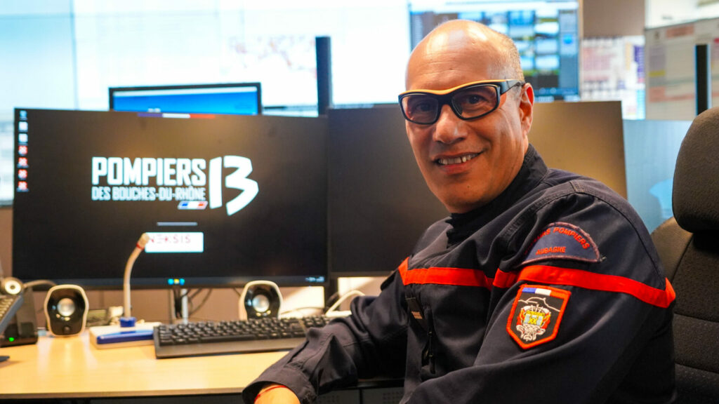 Pascal Pohemai, Pompier13 professionnel au CTA/Codis mais également volontaire au centre d’incendie et de secours d’Aubagne.