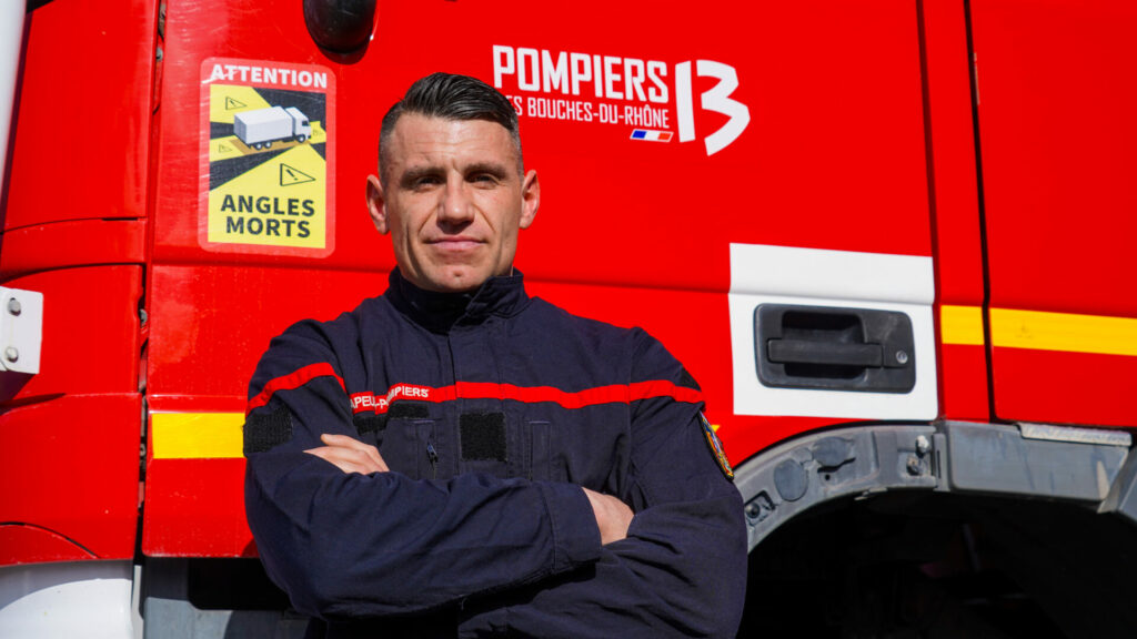 Jordan Champier, Pompier13 professionnel à Arles et volontaire à Marignane.